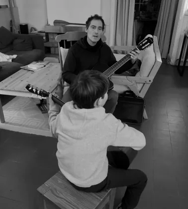 Cours de guitare avec Maël — professeur de guitare en Finistère Sud